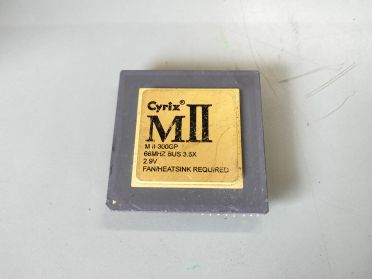 CPU紫(A)スクラップ買取の例⑭|Cyrix M2-300GP|大阪・堺市 ヒラノヤ
