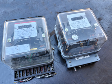 電気メータースクラップ買取の例/家の電気メーター