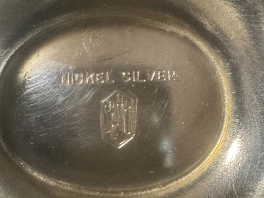 洋白(洋銀)スクラップ買取の注意点/「nickel silver」の刻印有り