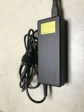ACアダプタースクラップ買取の例/スイッチングタイプのACアダプター