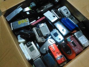 携帯電話の詰め折